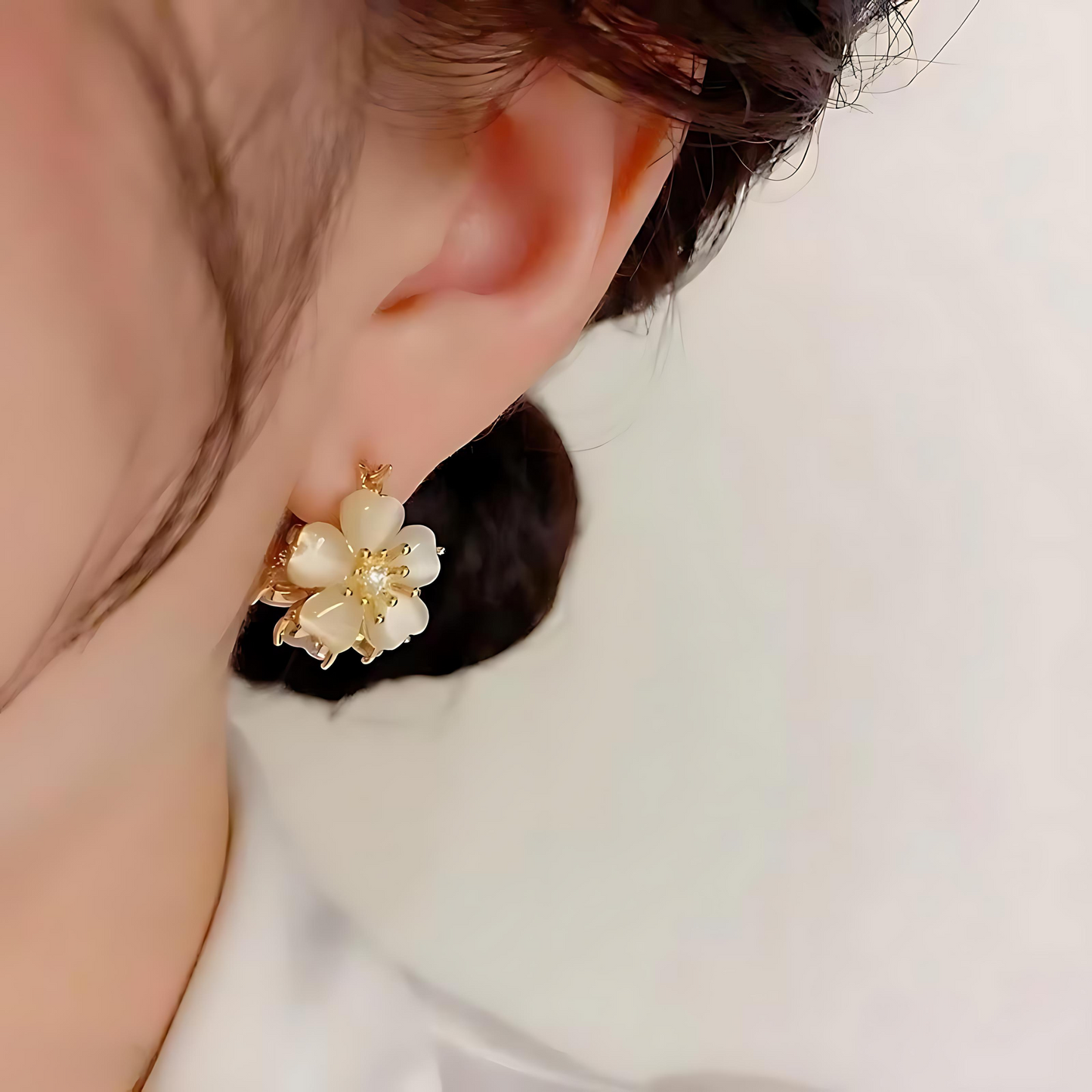 E-10 Flower Pearl Hoops Pair