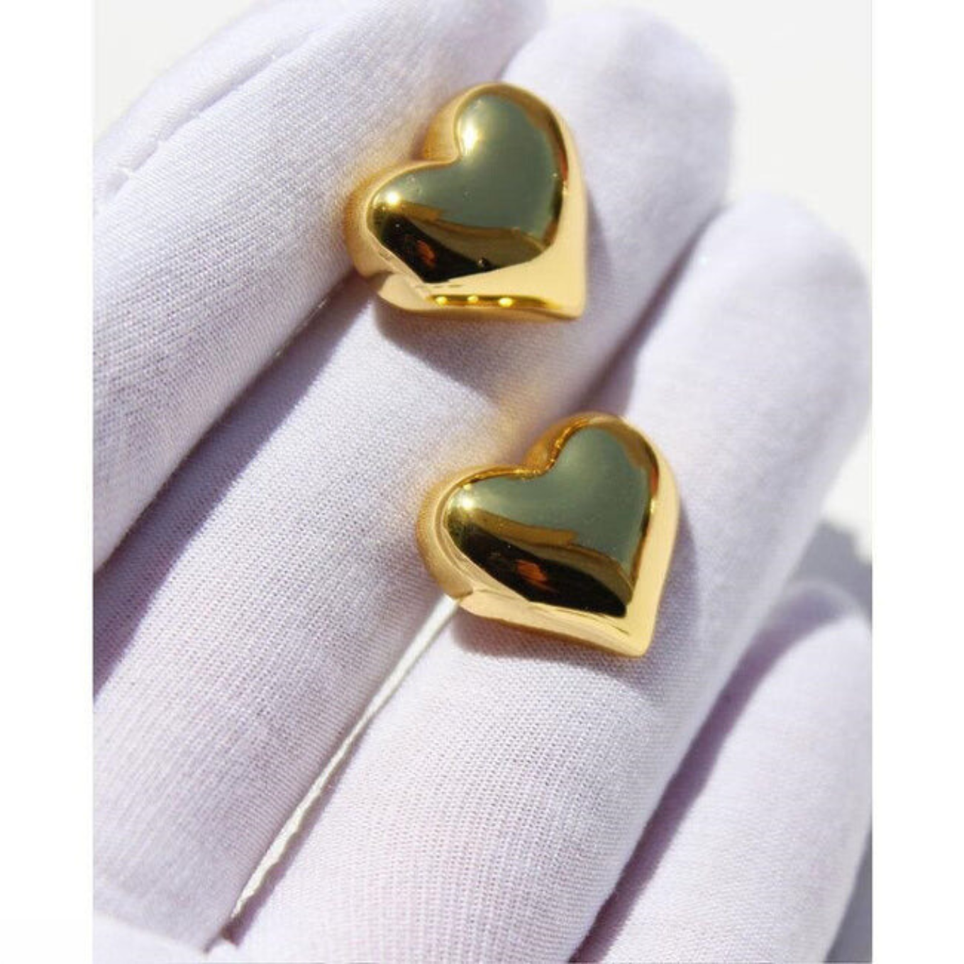 E-12 Golden Plated Heart Shaped Tops