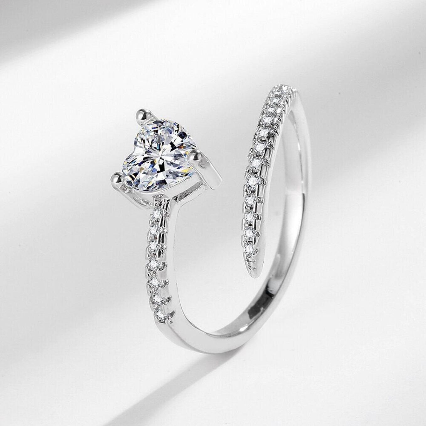 R-12 Adjustable Heart Shaped Zircon Ring