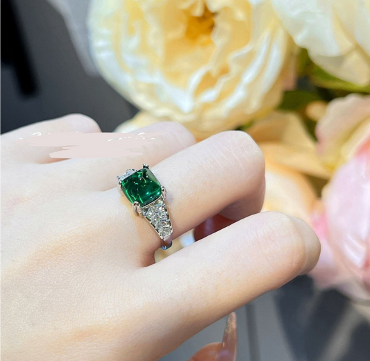 R-01 Adjustable Synthetic Emerald Ziconia Ring